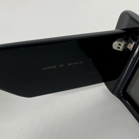 Gucci Sunglasses (Authentic) - Picture 5 of 6